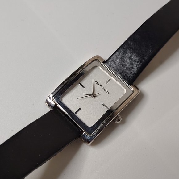 Basic Anne Klein Watch With Black Band - Picture 1 of 13
